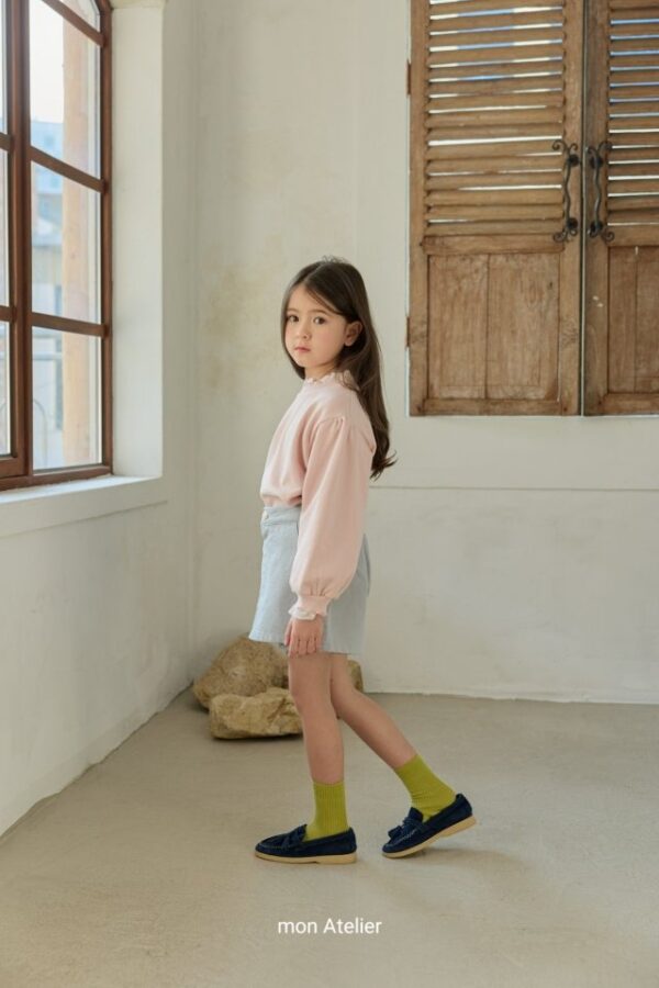 7969D063-64C9-4E9E-811E-CC5870D86C96 〖預購〗氧氣感荷葉層次厚磅衛衣