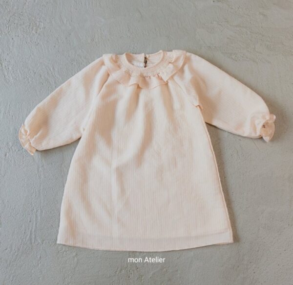 7E176E74-5C0E-4FFD-A58F-D125D92B7FFD 〖預購〗日常春天洋裝