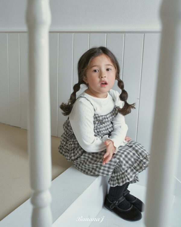 88239EC7-F2E0-458A-8153-B01C3E6A4617 〖預購〗Hershey 經典格紋荷葉邊小背心