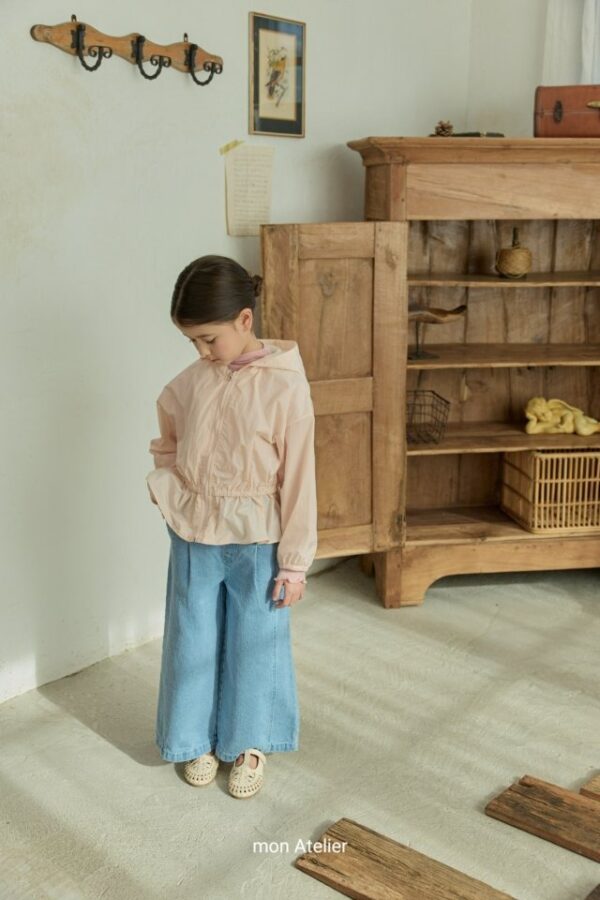 90BB520E-D029-454F-8F89-3581A62B9899 〖預購〗Bien 恆藍質感水洗牛仔褲