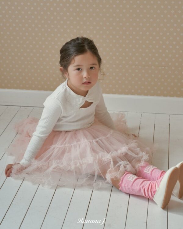 94ED40A0-FDE8-488A-8C27-4963C5F0D089 〖預購〗蝴蝶結舒柔上衣