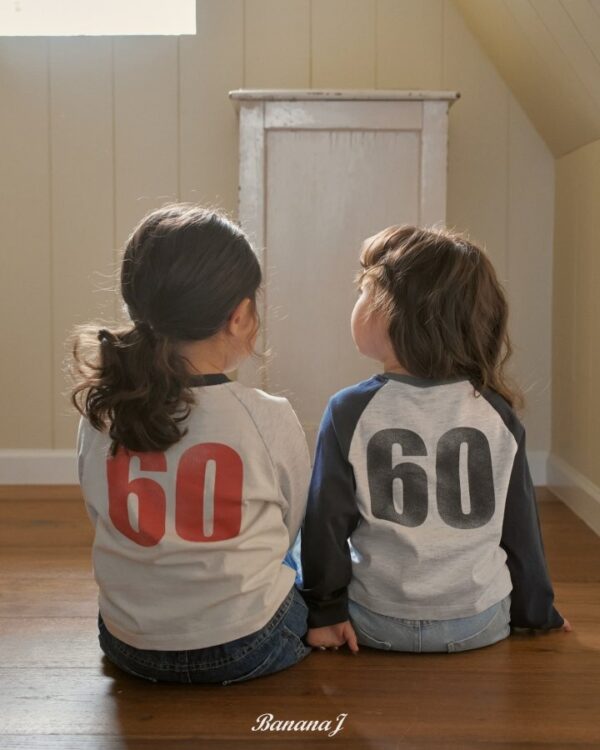 9C8B47EC-D527-4897-B16D-4477CC880BA9 〖預購〗美式復古 60 號撞色棒球上衣