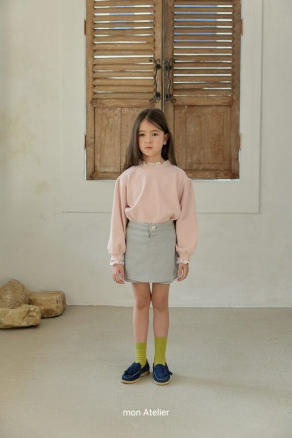 9FFFE2EC-3F7D-4567-ADB1-BD434EE3E112 〖預購〗氧氣感荷葉層次厚磅衛衣