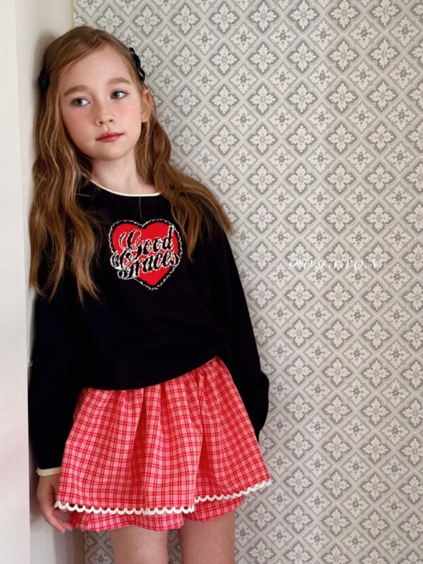 A0BF8792-084E-4F62-A0E7-5276692DCEC6_1_105_c 〖預購〗Merry 復古英倫格紋褲裙