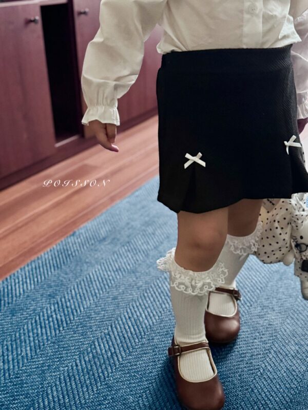 A77792F9-DCF9-41A4-AE58-01D4F3E9B934_1_105_c 〖預購〗Aromi 質感褲裙