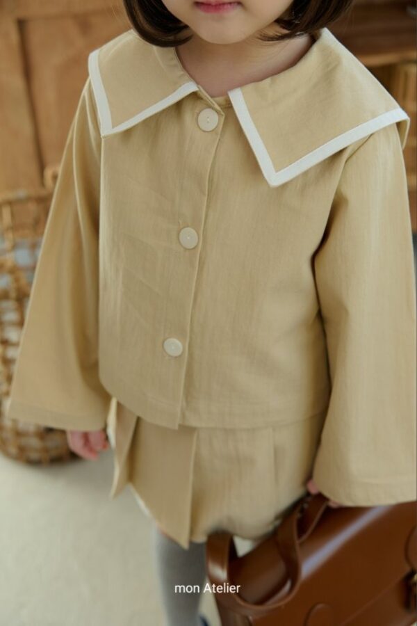 A874FB87-B9D3-4974-A64F-83F8F5C6F271 〖預購〗蔚藍漫步海軍領質感外套