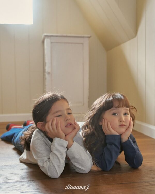 AFA47E95-39D6-40F4-902E-1E4FFBCB228A 〖預購〗美式復古 60 號撞色棒球上衣