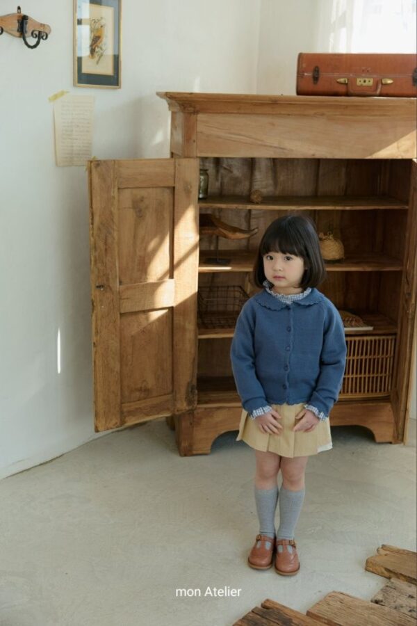 B0F5C0DC-139A-4270-B124-84F50AF32C0F 〖預購〗Roro 棉糯質感厚磅針織外套