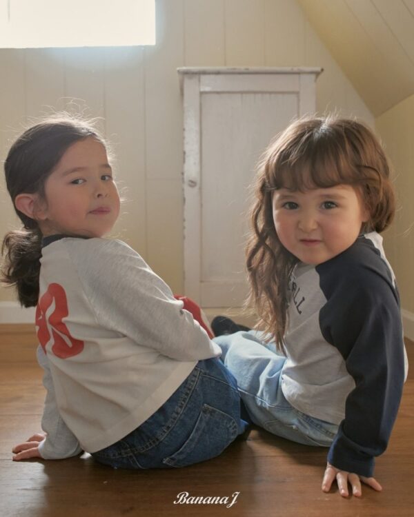 B95EB336-F88B-4E46-8322-980A8FDB3F89 〖預購〗美式復古 60 號撞色棒球上衣