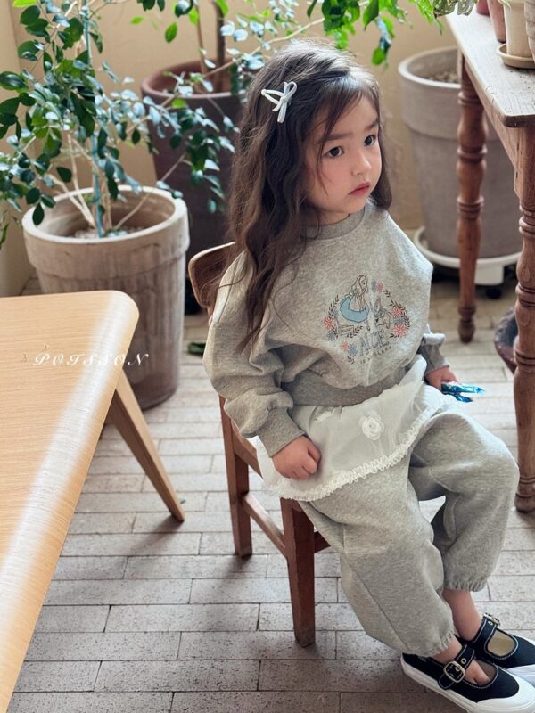 B9E1EB09-481D-4823-9855-ED6EF6F38A7D_1_105_c 〖預購〗Alice 夢遊仙境套裝