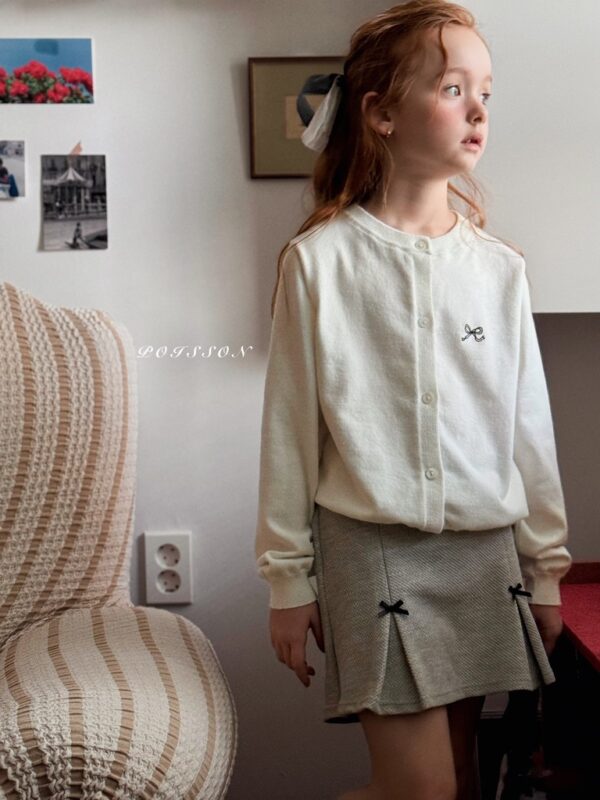 BBD905B2-4832-4E44-BD52-9C7528A676E2_1_105_c 〖預購〗Aromi 質感褲裙