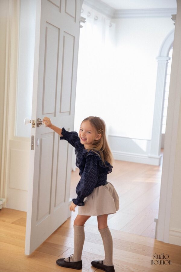 BBEF4DC1-E2A9-4C3E-93EB-1C57ECD5D6D2_1_105_c 〖預購〗無邊際想像廓形褲裙