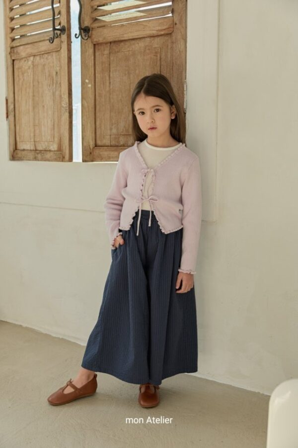 BCEA7AAA-37C8-4D5C-A117-584AD710D013 〖預購〗Roem 織夢蕾絲開襟外套