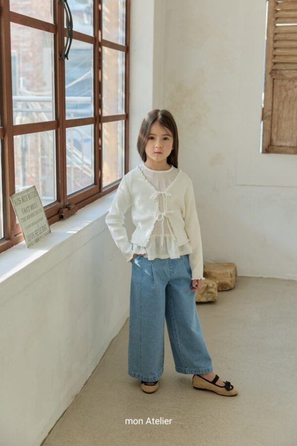 C0F93D57-DD6E-41FA-B041-A6A99340513B 〖預購〗Bien 恆藍質感水洗牛仔褲