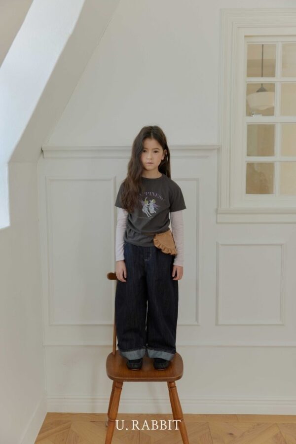 C381AF55-F670-441B-B4E2-DA76D6456765 〖預購〗氧氣剪裁修身丹寧褲