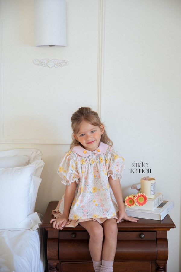 CCCB3D73-3993-4C77-A650-E9C2454C0629_1_105_c 〖預購〗古典複寫提花襯衫