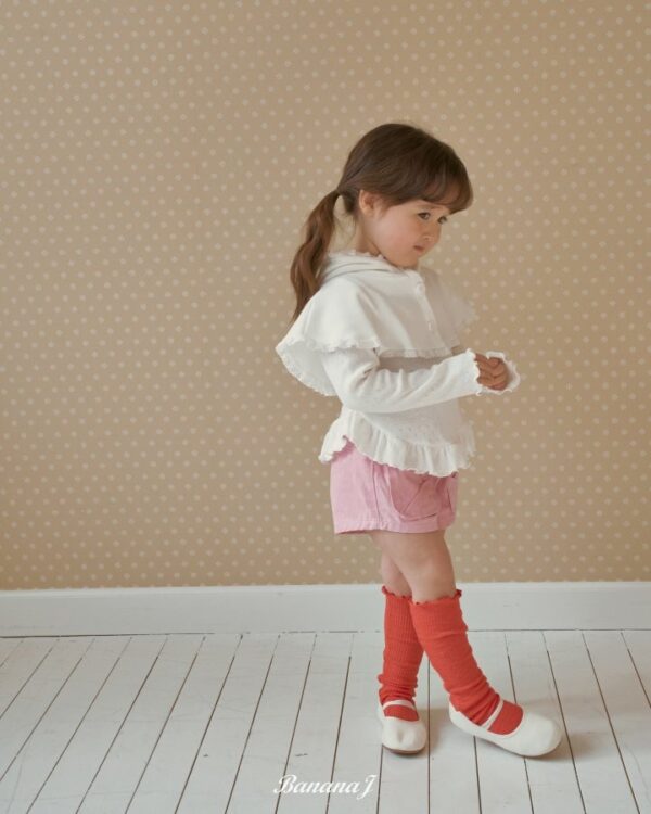 CE26EB89-1B19-4FCF-AA1C-DA4B43D0ABBB 〖預購〗羅倫柔霧感雙層荷葉邊上衣