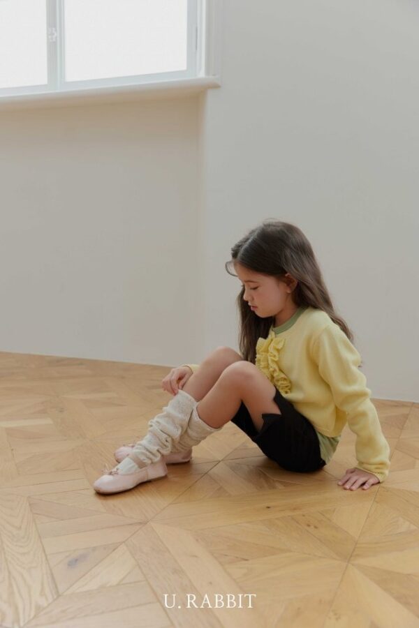 D1706923-5481-42A7-8EFD-643202656A80 〖預購〗纖長剪影立體縫線彈力窄管褲