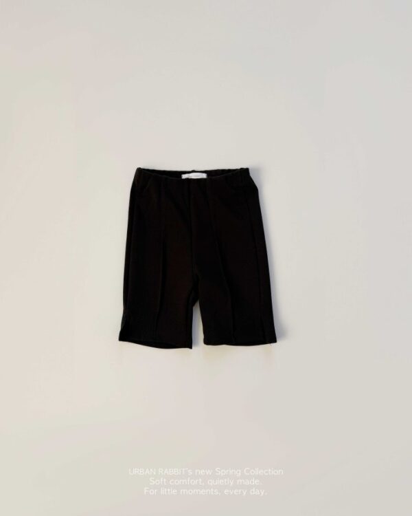 D34E4152-6AB4-42F1-B83C-571472139934 〖預購〗纖長剪影立體縫線彈力窄管褲