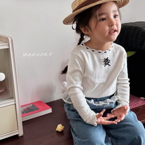 D612CA79-C40F-4D86-844E-A0139E8587C3_1_105_c 〖預購〗Mellow 蝴蝶結飾親膚上衣