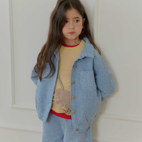 DB076E0F-15A6-4079-AEBA-A9A9DF0303B0 〖預購〗微風感丹寧襯衫外套