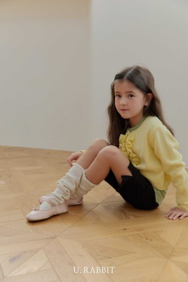 DC75A9EB-28EC-483F-A072-B052425394AC 〖預購〗纖長剪影立體縫線彈力窄管褲