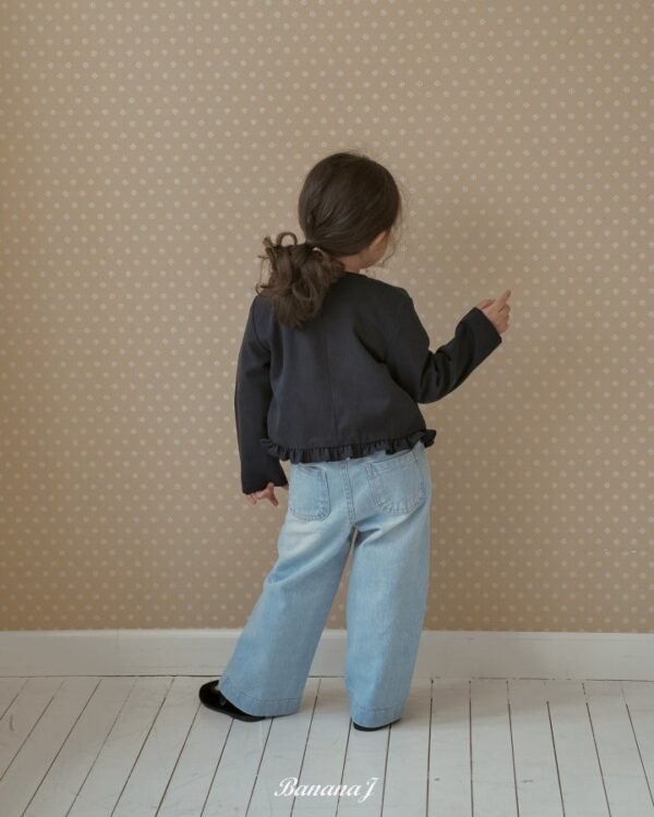 EB426478-AF5C-4B7B-B50F-BB8CCA2F5D4B 〖預購〗經典標誌率性水洗寬鬆牛仔褲