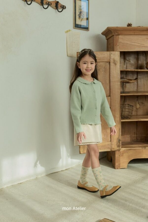 EE93BDBA-5AE1-4AA7-82D9-144A2F567902 〖預購〗Roro 棉糯質感厚磅針織外套