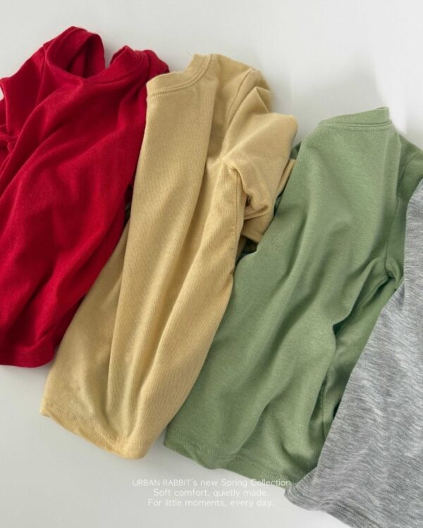 F3C001E9-18E4-4373-89DC-263B969AE0D0 〖預購〗春日棉花糖高彈力修身上衣