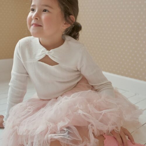 F7511949-B163-437D-AC51-5AFA307BF899 〖預購〗蝴蝶結舒柔上衣