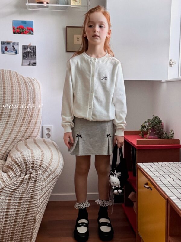 F7B695F6-1C59-4745-AF0E-F3FCB15D6E96_1_105_c 〖預購〗Aromi 質感褲裙