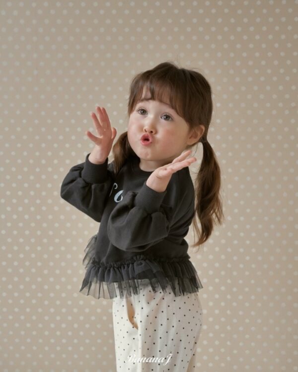 F81C1492-6552-46B0-8B45-235FFB0DBDB5 〖預購〗Très Chic 網紗拼接衛衣