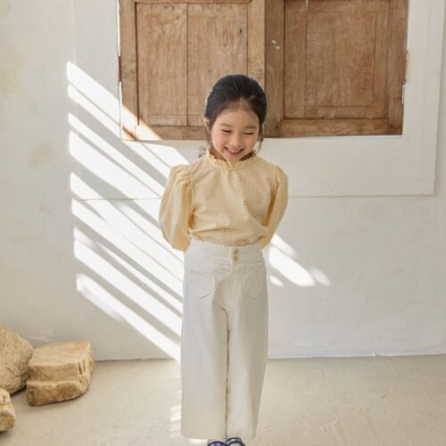 F86D1249-BC99-42B9-9696-86C3C6DFBE4F 〖預購〗愛心印記立體剪裁休閒長褲