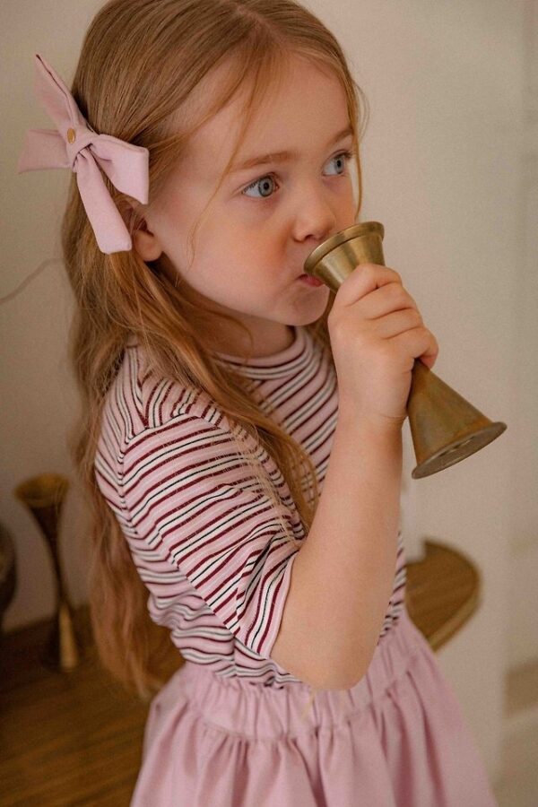 057F4985-8DEC-4E66-A106-DCB2478AE87A 〖預購〗香榭大道經典條紋上衣