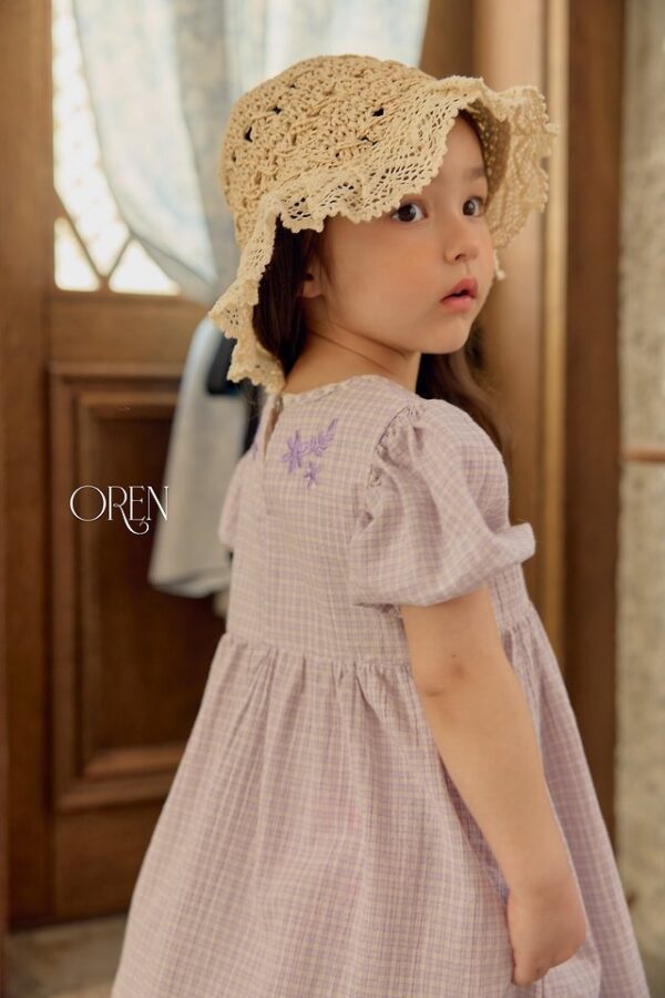 0992B42A-00FA-40AD-98CA-DAF885E3E8A3 〖預購〗膠卷餘片碎花連身裙