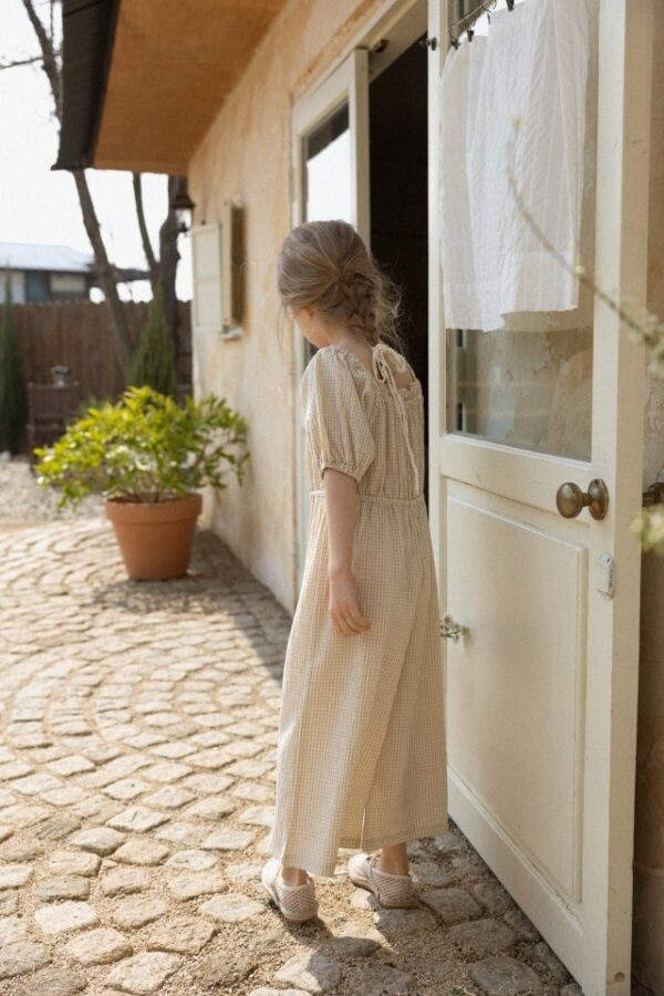 11054E69-3E44-40BF-8E82-777397C6DBB9 〖預購〗稜角亞麻連身裝