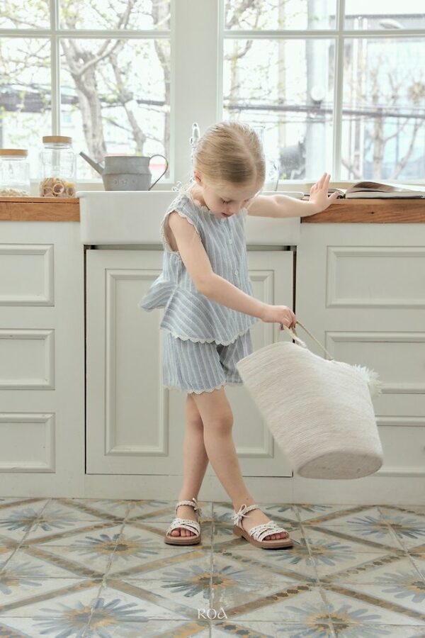 11903989-834E-43D6-A9CD-C3414B4426CB 〖預購〗晨光棉感套裝