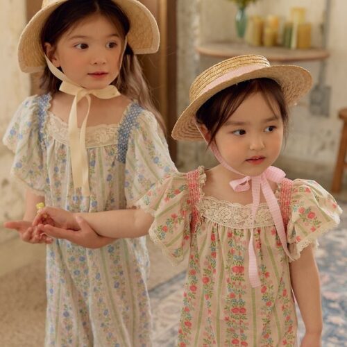 1ADCA966-C7FE-4696-8DC6-442B9E61765E 〖預購〗織夢蕾絲連身褲