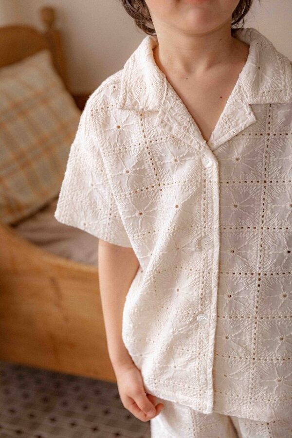 22B688FC-9E8D-4631-95BD-942BB8FC8D5F 〖預購〗晨曦序曲經典法式襯衫