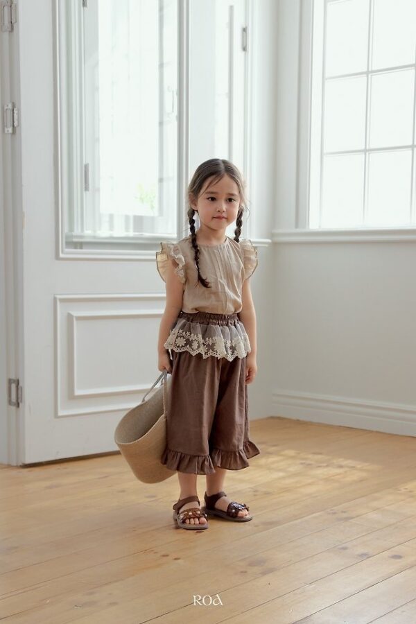 23D0B690-791C-4D34-BEA0-269175C5EA47 〖預購〗棉麻蕾絲拼接寬褲