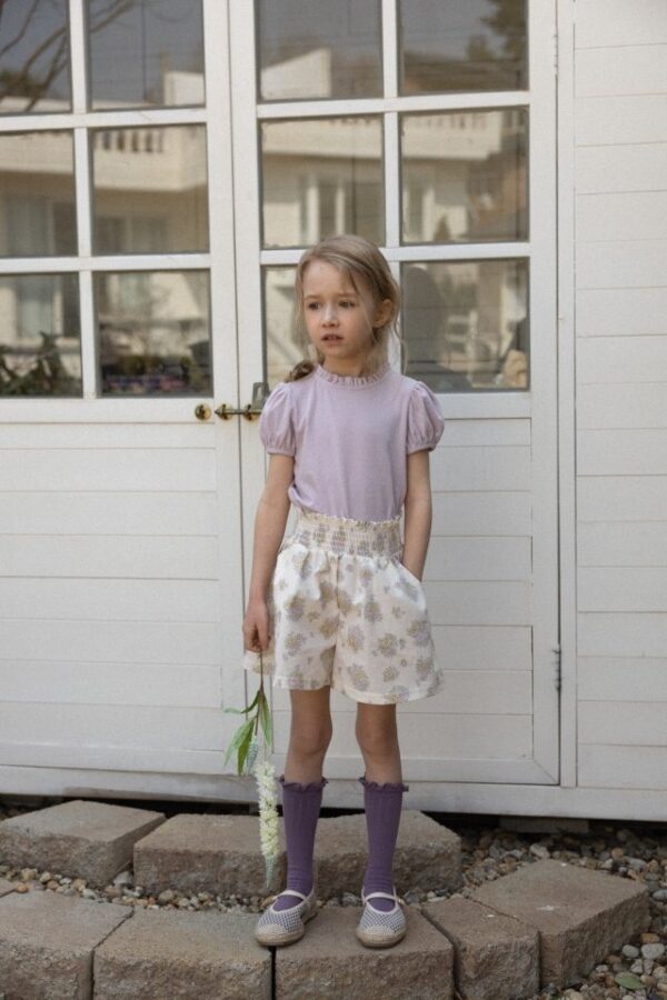 2ED57B04-7ECA-4E97-87FB-0146E83225EF 〖預購〗褶皺雲朵澎袖衫