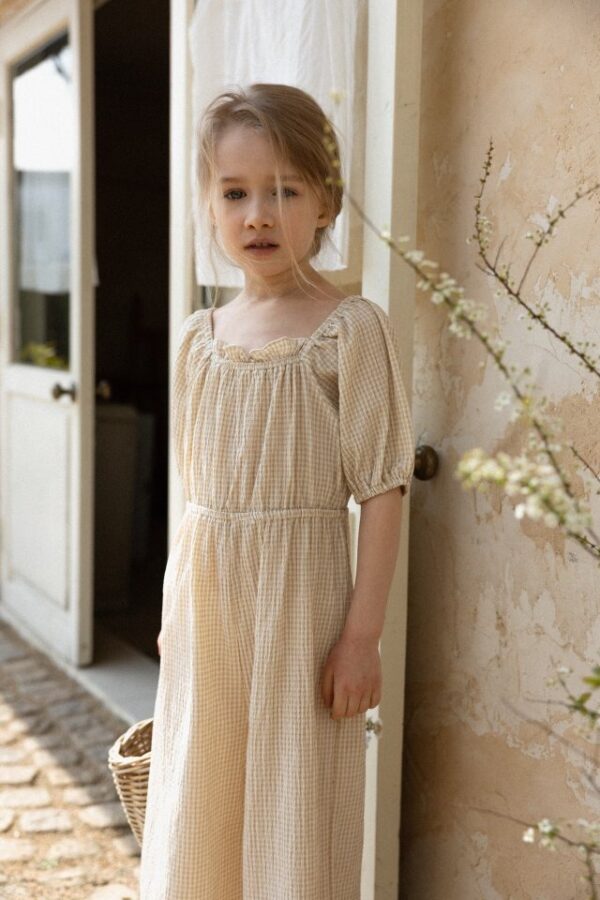 3664CF84-FF17-4EF8-95D4-79BC2868CB2E 〖預購〗稜角亞麻連身裝