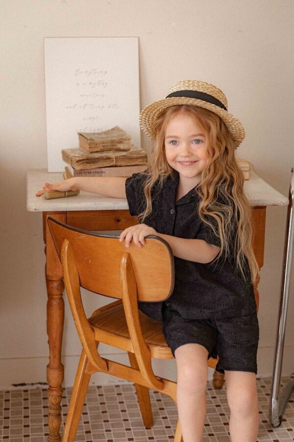 3D898717-ED87-4B4D-ADA9-5580779806FD 〖預購〗晨曦序曲經典法式襯衫