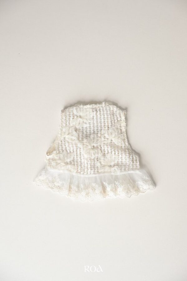 5053DE75-3254-436B-B6E8-EB97E5B543AC 〖預購〗蕾絲透紗背心