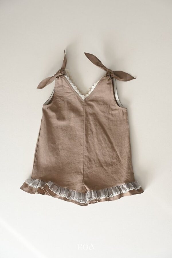 532EB932-981A-49C9-BE99-870B1327C754 〖預購〗亞麻綁帶連身褲