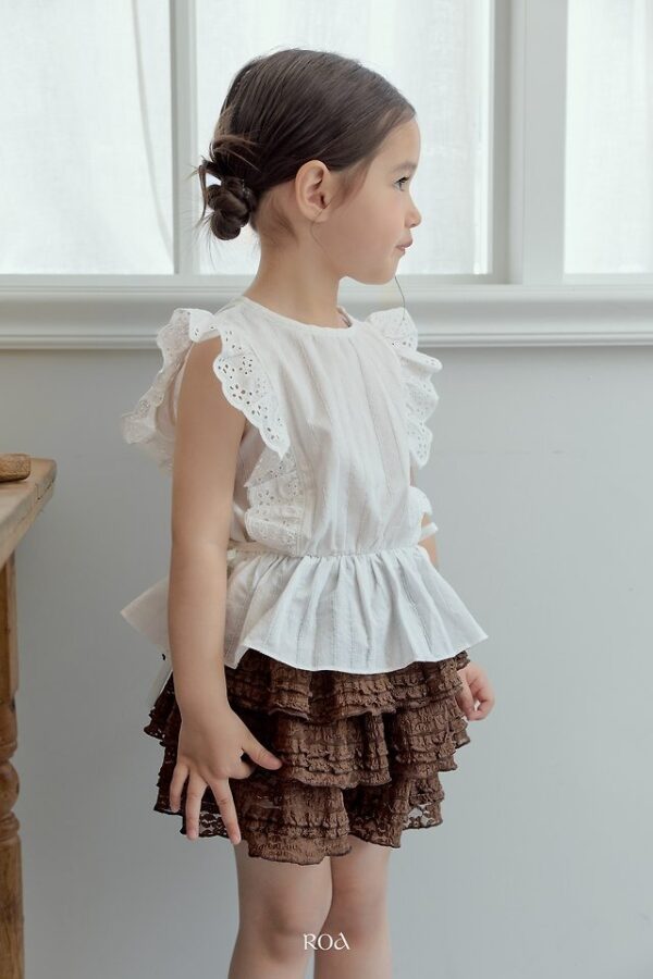 56A9782F-A512-46E8-B7CA-6FFD20DCC080 〖預購〗羽感抓皺綁帶上衣