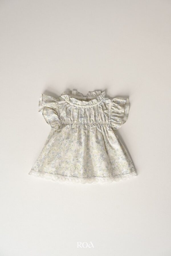 59F8E447-2B10-4E9F-91E7-69BA612D875A 〖預購〗碎花輕輕上衣