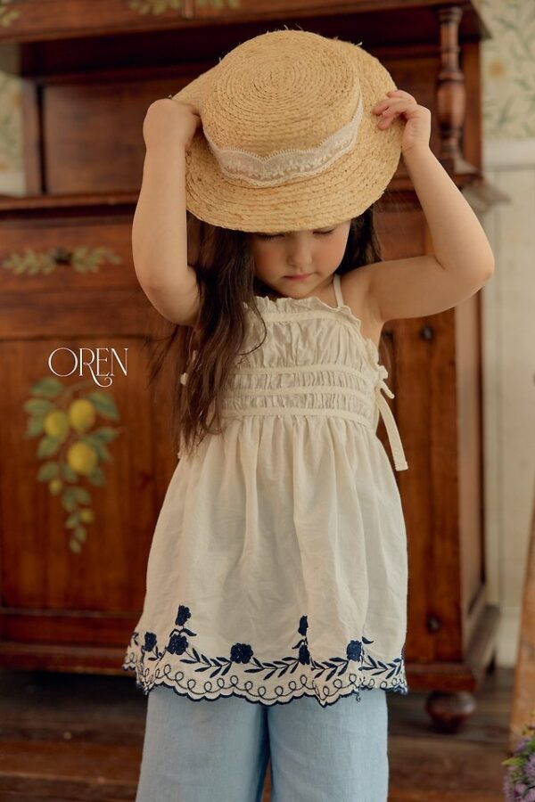 5A3DD801-EB02-461B-BF1E-47620E49266A 〖預購〗弦線共振細帶洋裝