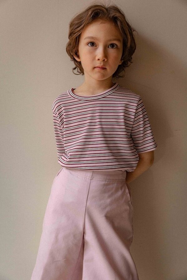 6011BDB7-5B2F-4D95-A48F-6E440C0755DD 〖預購〗香榭大道經典條紋上衣