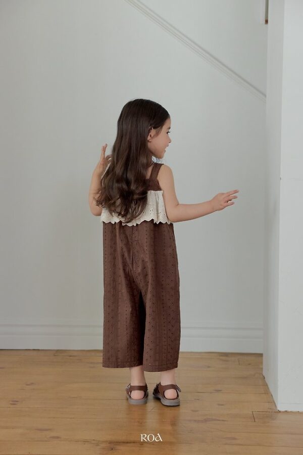 6AD91087-6176-40D4-98D3-A9E15BBC53CD 〖預購〗燒花蕾絲連身褲